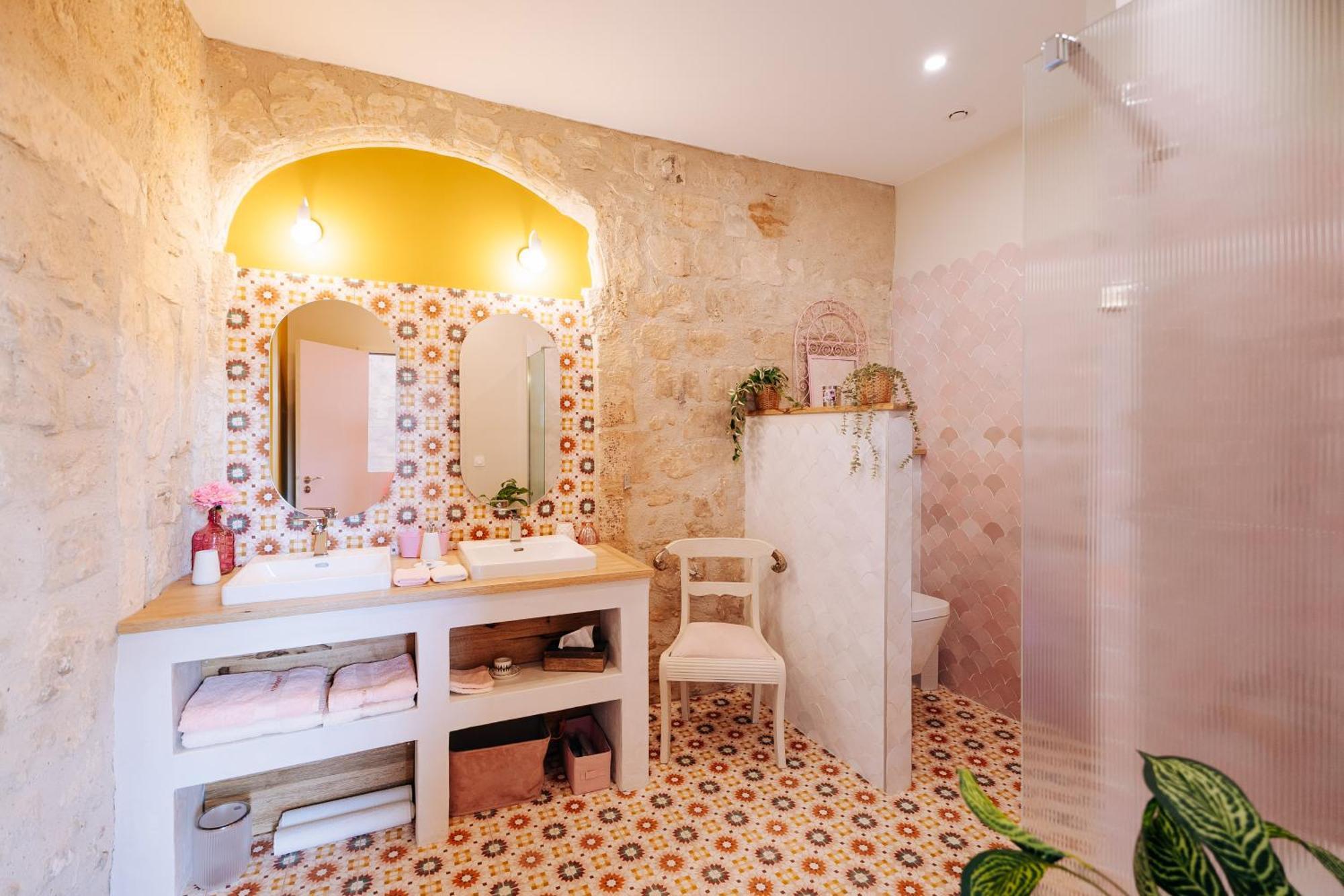 타라스콩 Le Jardin Des Cordeliers B&B 외부 사진